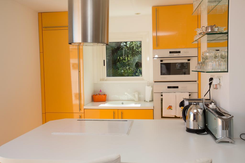 La Tarentane Hotel Grimaud Luaran gambar