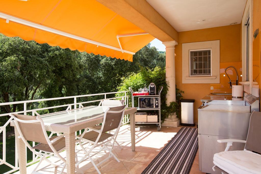 La Tarentane Hotel Grimaud Luaran gambar